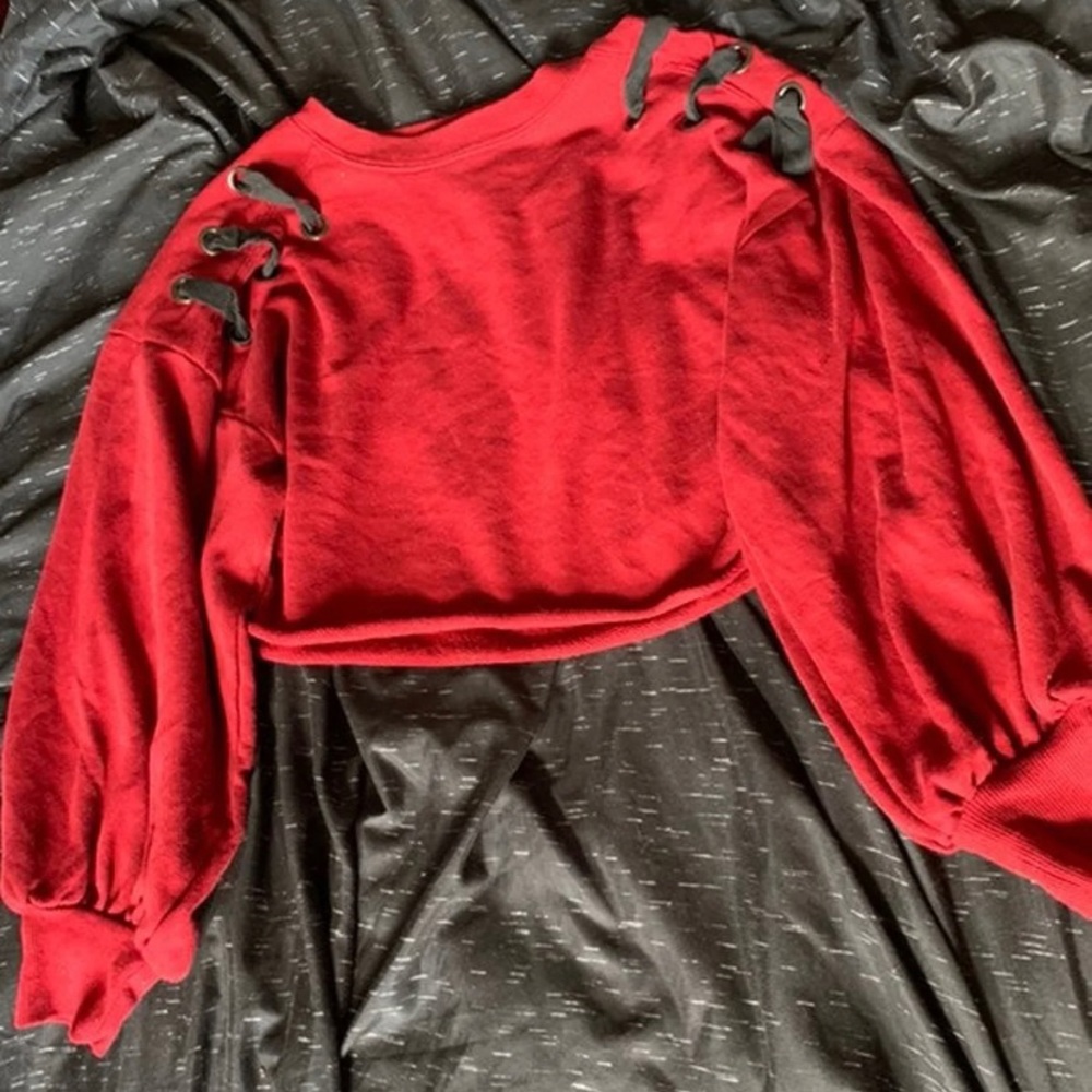 Forever 21 red shirt